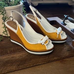 Cole Haan women’s size 7B‼️